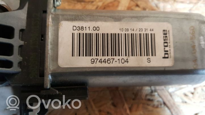 Volvo V40 Motorino di regolazione del sedile 974467104