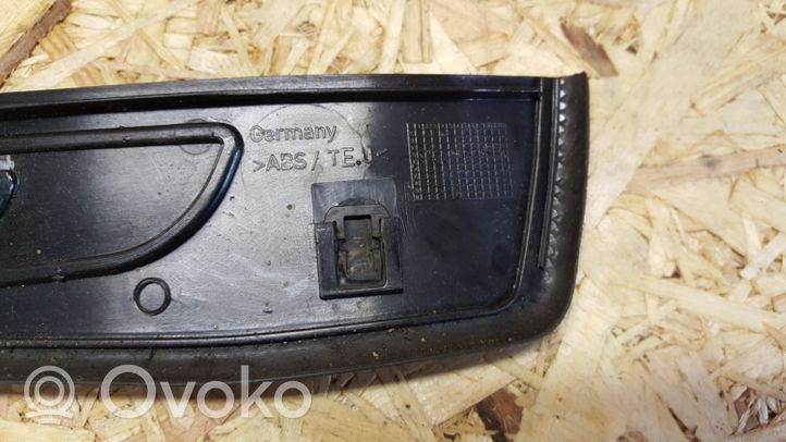 BMW 7 E65 E66 Listwa progowa przednia 7051872