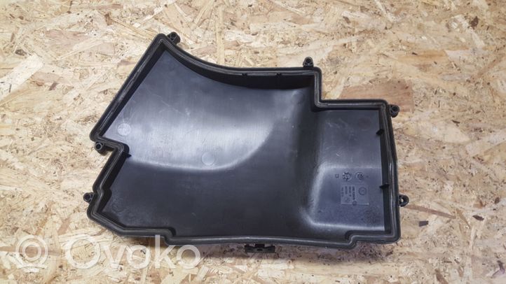 BMW 7 E65 E66 Coperchio scatola dei fusibili 7526470