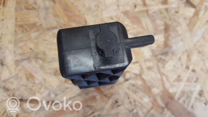 Volvo S80 Радиатор (ы) держатель / кронштейн 