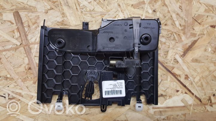 Volvo S90, V90 Hansikaslokeron keskikonsoli 31377381