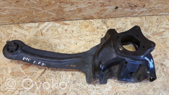 Volvo V40 Pivot de moyeu arrière 2121525049