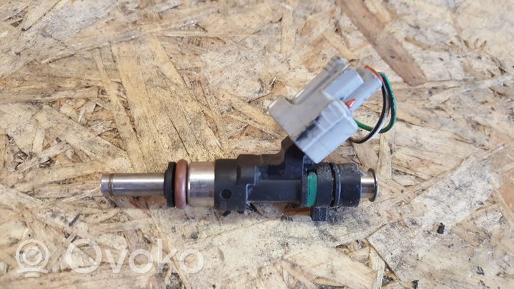 Renault Clio IV Injecteur de carburant 0280158293