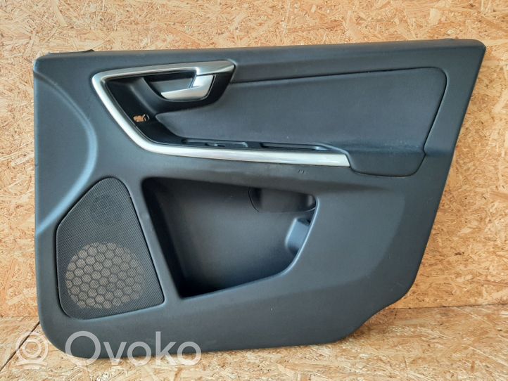 Volvo XC60 Rivestimento del pannello della portiera anteriore 30766388