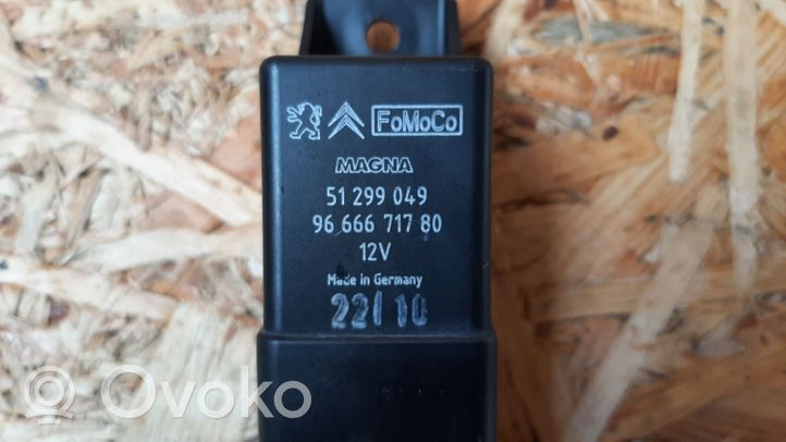 Volvo V50 Glow plug pre-heat relay 9666671780