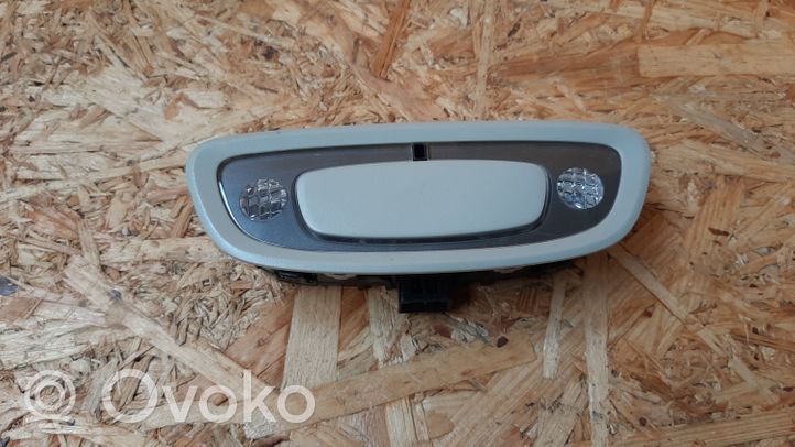 Volvo V40 Lampka podsufitki tylna 31305650