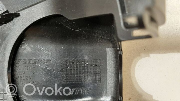 Volvo V70 Spoguļa plastmasas dekoratīvā apdare 31218532