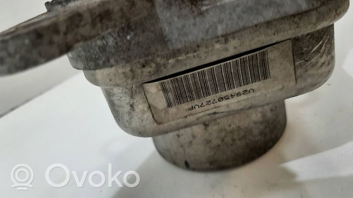 Volvo V50 Pompa wspomagania układu kierowniczego 4N513K514DS