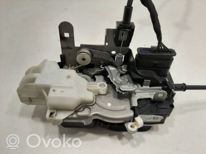 Volvo V40 Serratura portiera anteriore 31391824