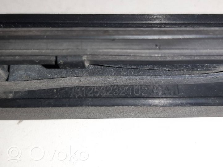 Volvo V60 Rear wiper blade 31253232