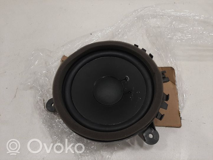 Volvo V60 Enceinte de porte arrière 30657445