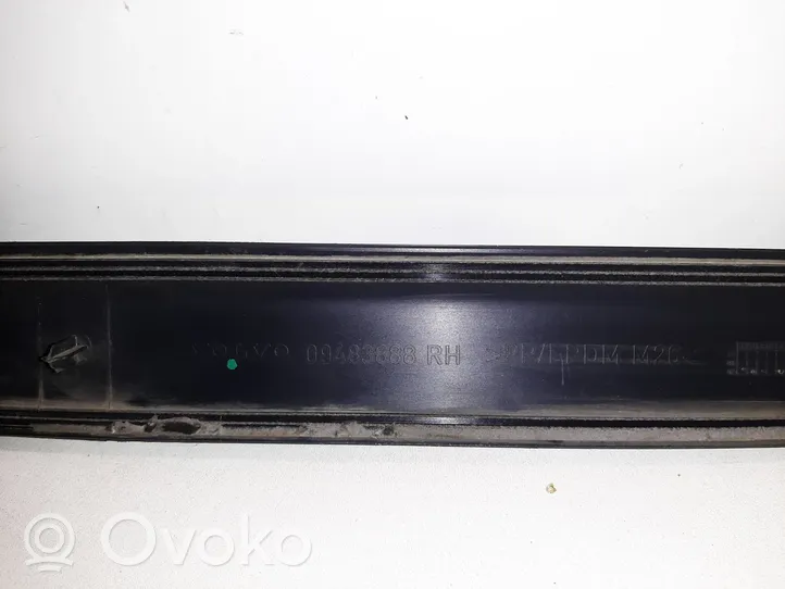 Volvo XC90 Apdaila galinių durų (moldingas) 09483888