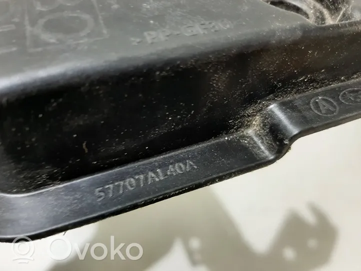 Subaru Legacy Etupuskurin kannake 57707AL40A