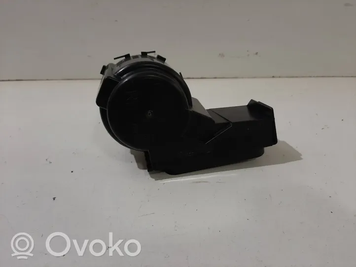 BMW 3 E90 E91 Becherhalter Getränkehalter Cupholder vorne 51167153714