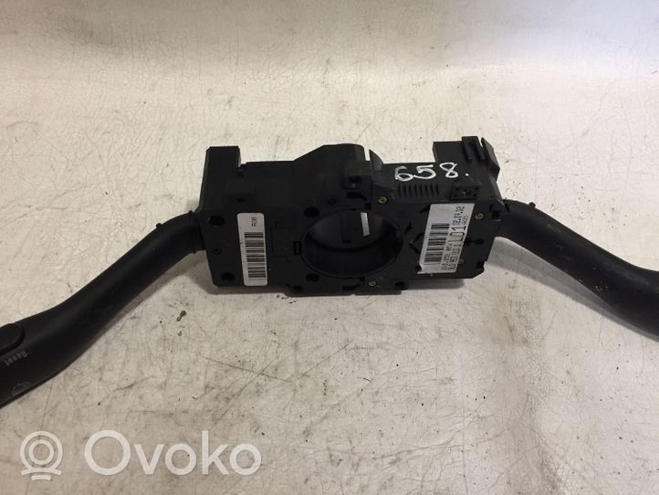 Audi A2 Комплект ручек 8L0953513G