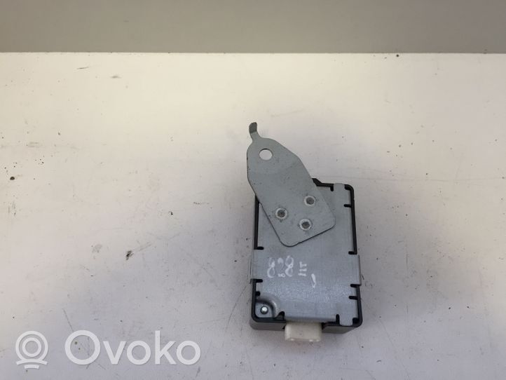 Toyota RAV 4 (XA30) Centrinio užrakto valdymo blokas 8974042020