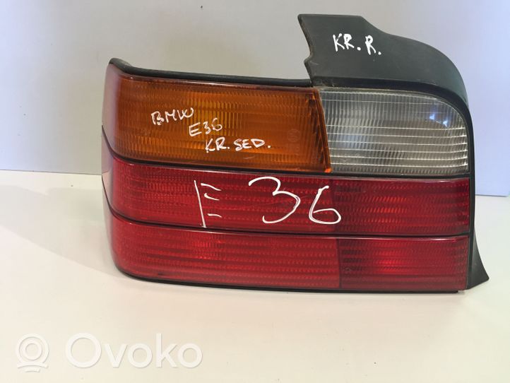 BMW 3 E36 Luci posteriori 1387045