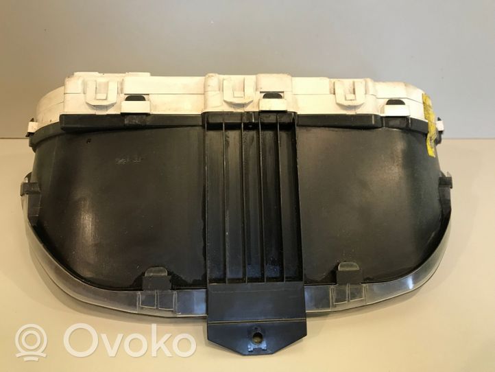 Volvo S40, V40 Nopeusmittari (mittaristo) 30623464