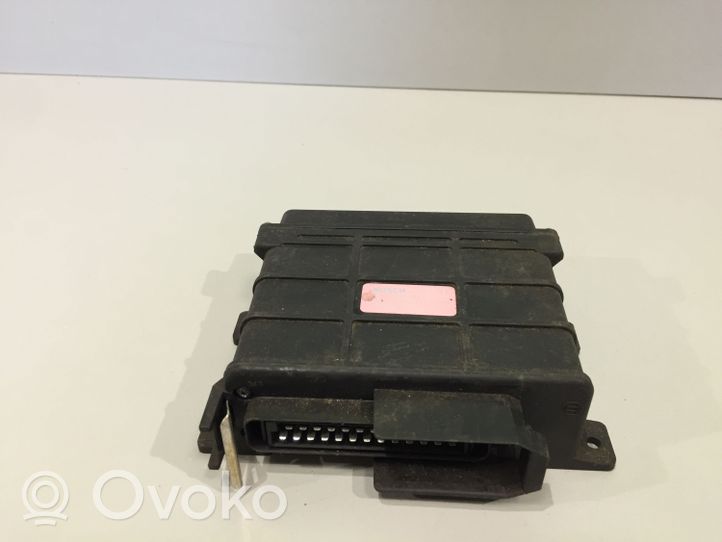 Saab 9000 CS Calculateur moteur ECU 0227400104