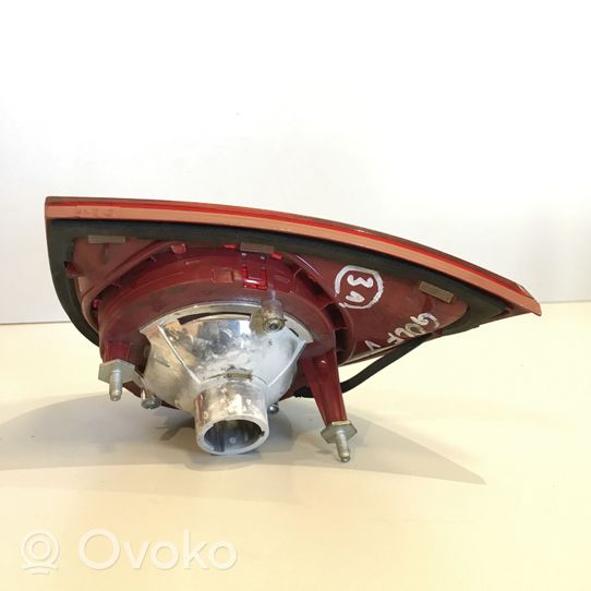 Volkswagen Golf V Lampy tylnej klapy bagażnika 1K6945094J