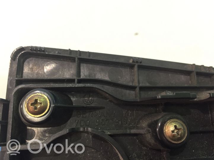 Volkswagen Transporter - Caravelle T4 Kita salono detalė 7D0857318A