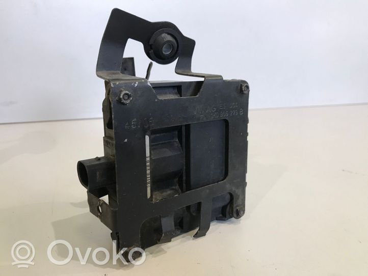 Volkswagen Golf V Turboahtimen magneettiventtiili 1K0906279B