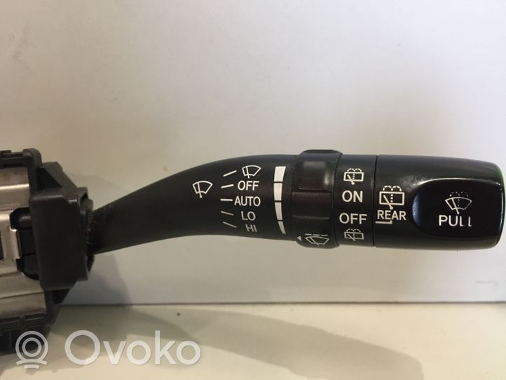 Hyundai Santa Fe Wiper turn signal indicator stalk/switch 200002559