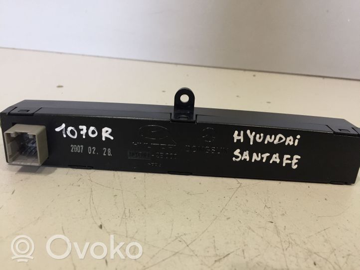 Hyundai Santa Fe Kello 945102B000