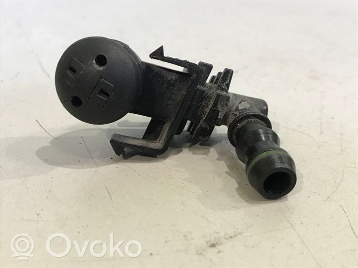 BMW X5 E53 Ugello a spruzzo lavavetri per faro 8252744