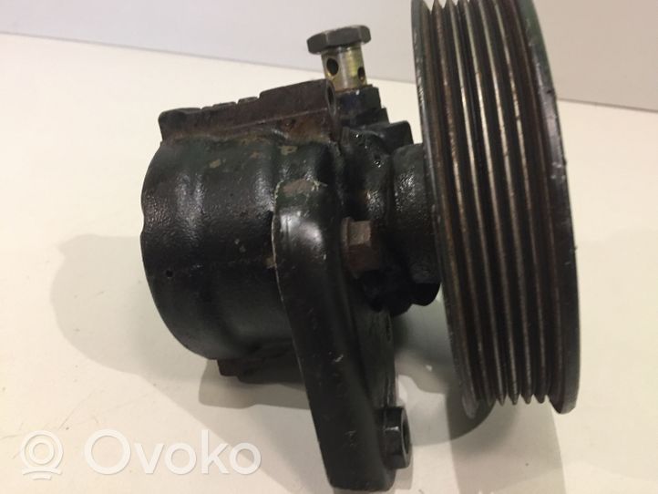 Volvo 460 Power steering pump 470284