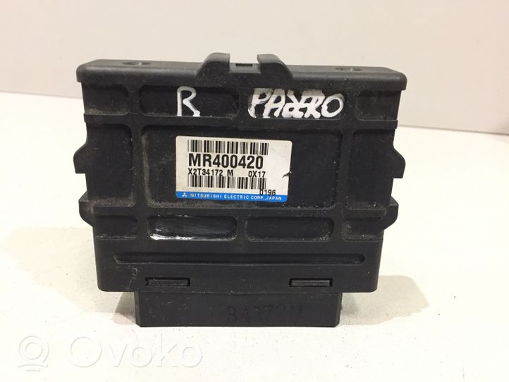 Mitsubishi Pajero Bloc ABS MR400420