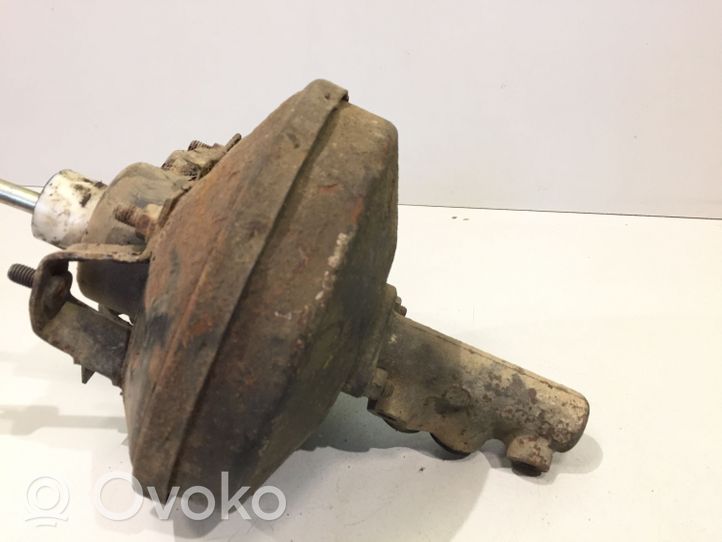 Volkswagen Golf II Brake booster 