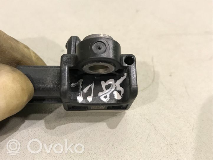 Volvo XC60 Sensore d’urto/d'impatto apertura airbag 31334336