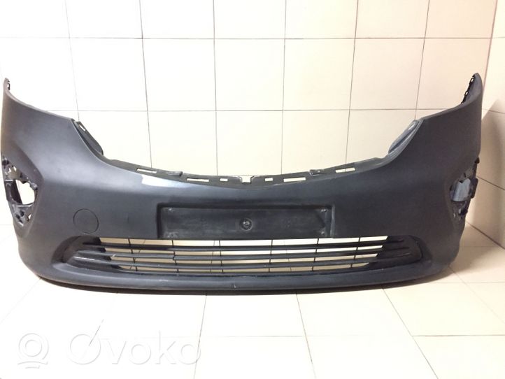 Opel Vivaro Priekinis bamperis 620228716R