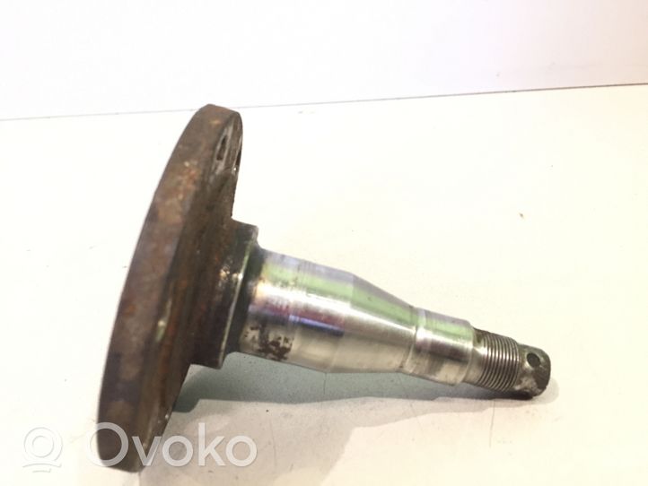 Audi 100 200 5000 C3 Stub axle 