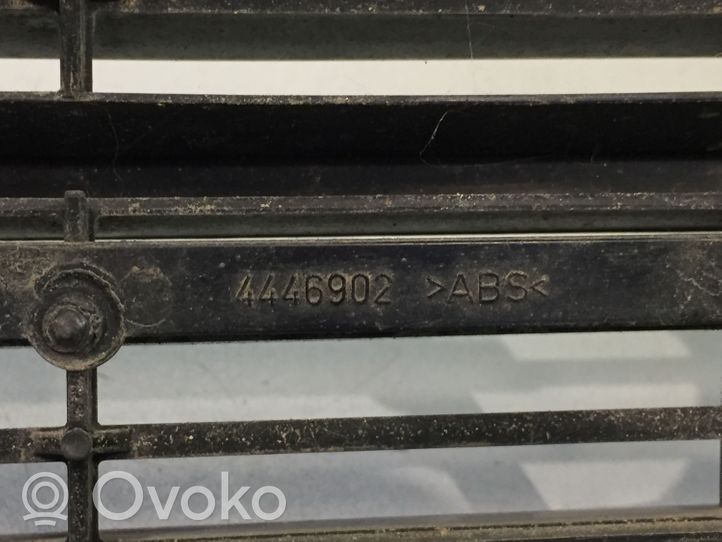 Saab 9000 CS Front grill 9081514