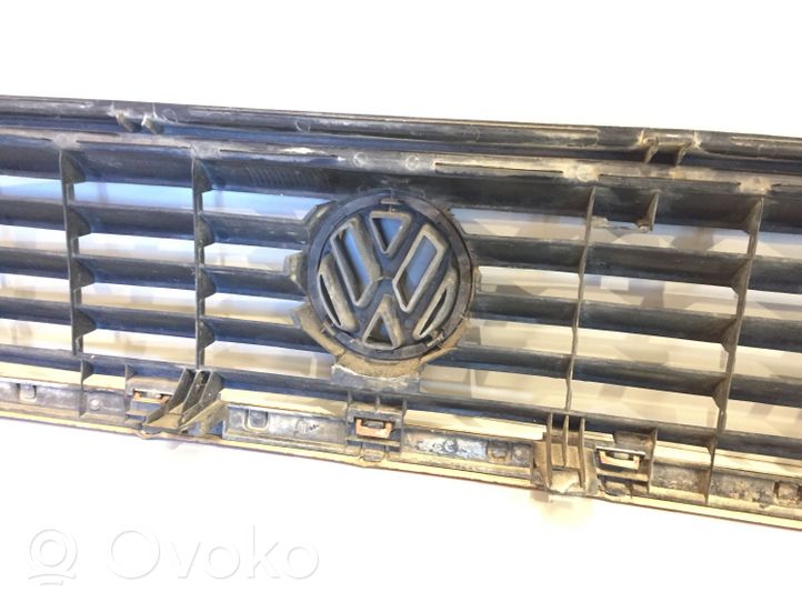 Volkswagen Golf II Atrapa chłodnicy / Grill 