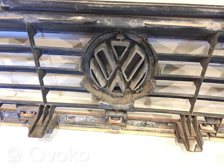 Volkswagen Golf II Atrapa chłodnicy / Grill 