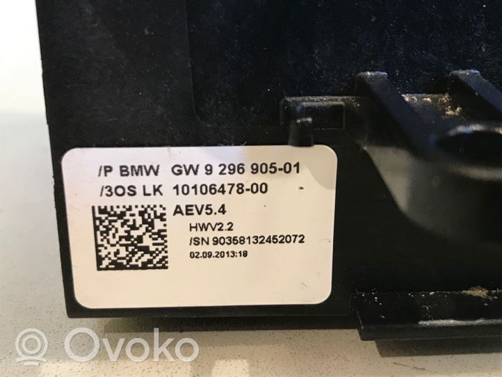 BMW 5 F10 F11 Vaihteenvalitsin 929690501