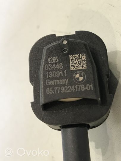 BMW 5 F10 F11 Czujnik uderzenia Airbag 779224178