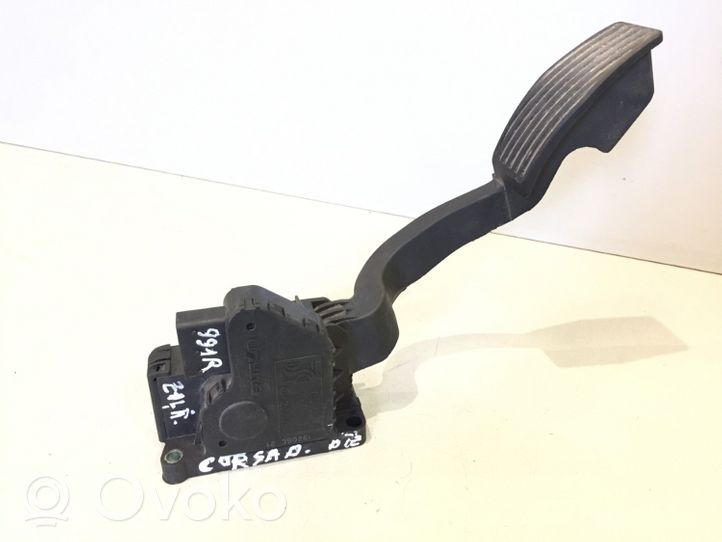 Opel Corsa D Gaspedal 55702020