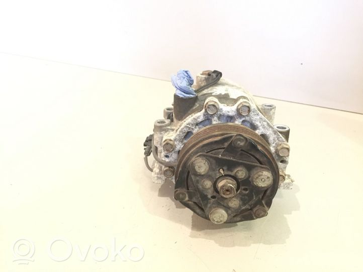 Suzuki SX4 Ilmastointilaitteen kompressorin pumppu (A/C) 9520062JAO