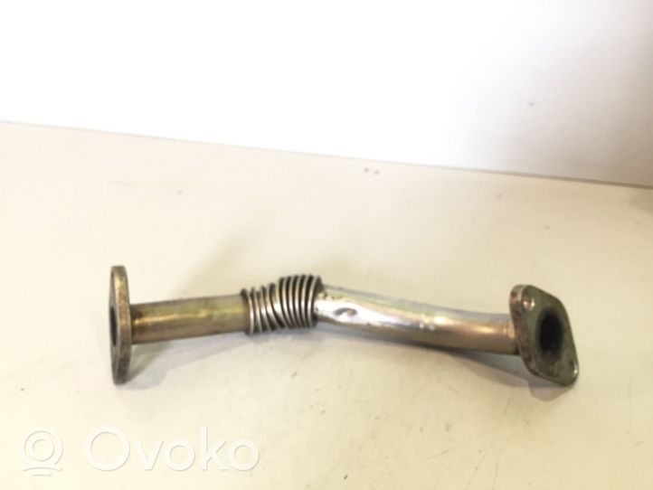 Audi 80 90 S2 B4 Tuyau de raccordement solide EGR 028131521A