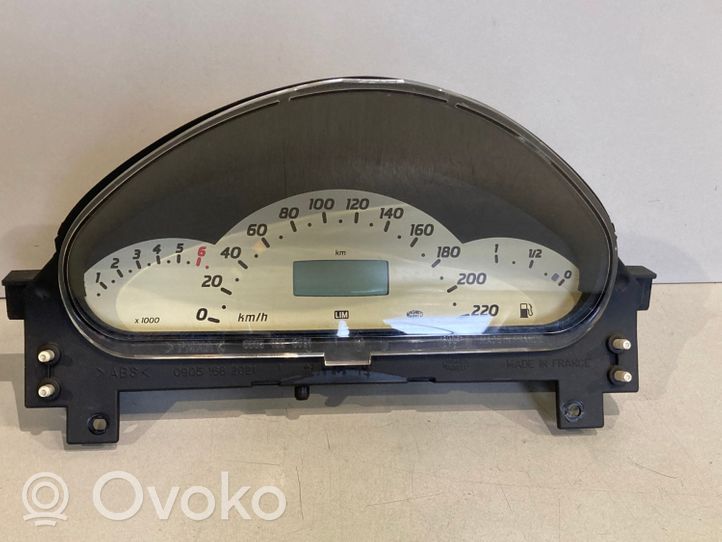 Mercedes-Benz A W168 Compteur de vitesse tableau de bord A1685407211