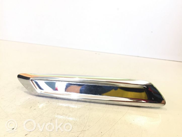 BMW 5 F10 F11 Fender trim (molding) 51137336647