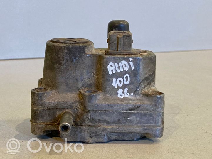 Audi 100 200 5000 C3 Regulator ciśnienia paliwa 0438140