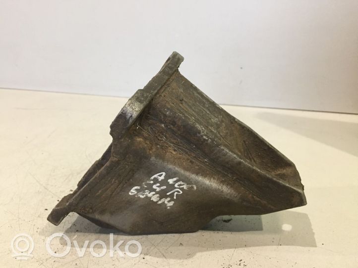 Audi 100 S4 C4 Supporto di montaggio scatola del cambio 4A0399113F