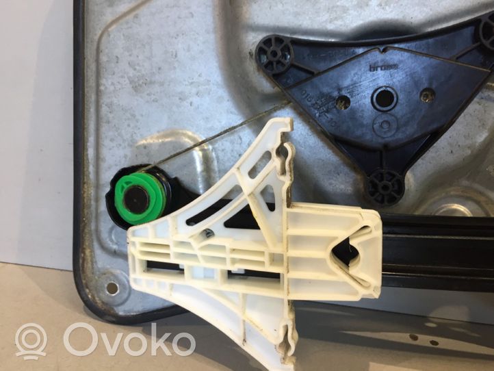 Skoda Yeti (5L) Meccanismo di sollevamento del finestrino posteriore senza motorino 5L0839401B