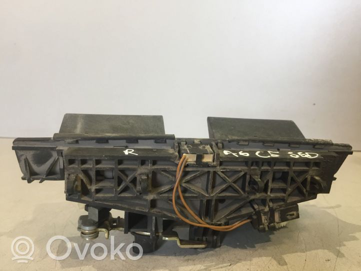 Audi A6 S6 C5 4B Support extérieur, poignée de porte de hayon 4B0827565H