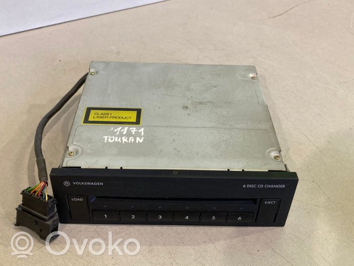 Volkswagen Touran I CD/DVD changer 1T0035110A